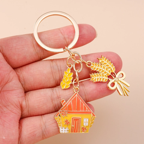 Llavero de Casa Espantapájaros Cosecha de Otoño Aleación de Zinc Esmalte Hoja de Arce Espiga de Arroz Colgante de Bolso Regalo