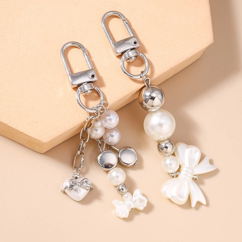 Portachiavi in Stile Coreano Con Perla Artificiale E Fiocco Cuore Ciondolo da Borsa Donna Elegante Lega Nappa Accessorio Regalo