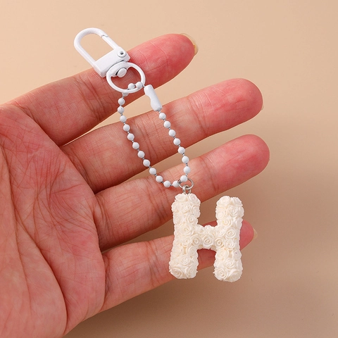 Harz 3D Rosenblüte Buchstabe Schlüsselanhänger Personalisiert Alphabet Taschenanhänger Für Damen Süßer Floral Taschenschmuck