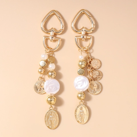 Llavero de Aleación Bañado en Oro Vintage con Perla Barroca Artificial Cierre de Corazón Colgante de Retrato de Moneda Joyería de Mujer Estilo Bohemio