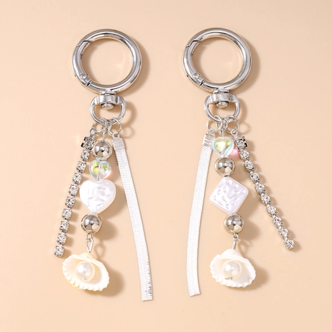 Portachiavi con Nappina in Lega di Zinco Catena a Serpente Strass Perla Artificiale Cuore Conchiglia Donna Pendente Borsa