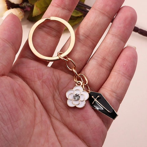Kreative Legierung Emaille Blume Sarg Kreuz Schlüsselanhänger Gothic Vintage Strass Anhänger Für Tasche Auto Schlüssel Deko