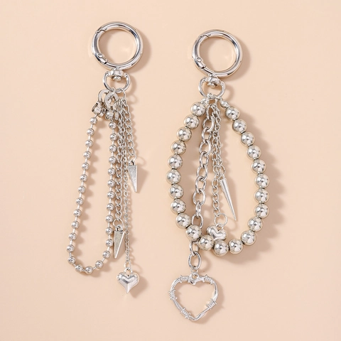 Punk Silver Heart Beaded Keychain Y2K Cool Alloy Resin Bag Pendant For Women Men Metal Key Ring Decorative Accessory