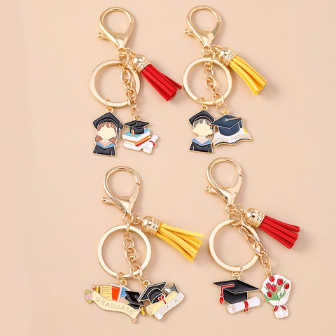 Graduation Season Metal Keychain Zinc Alloy Bachelor Cap Diploma Certificate Tassel Pendant Graduate Memorial Gift Accessory