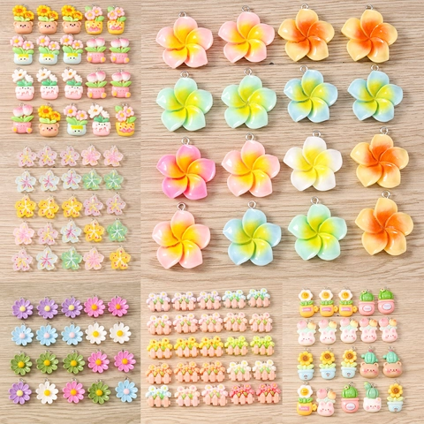 DIY Floral Resin Pendants Mixed Sunflower Cherry Blossom Daisy Charms With Metal Loop For Jewelry Making Findings