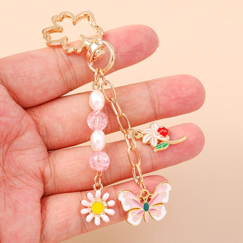 Zoete Emaille Vlinder Bloem Sleutelhanger Met Kunstparels Kleurrijke Bloemen Tas Charm Sakura Sluiting Metalen Sleutelring