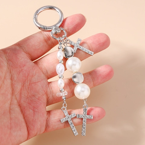 Portachiavi a Croce in Lega d'Argento Gotico Vintage Con Strass e Perla Artificial d'Imitazione Pendente Borsa Religioso per Donna Uomo Regalo