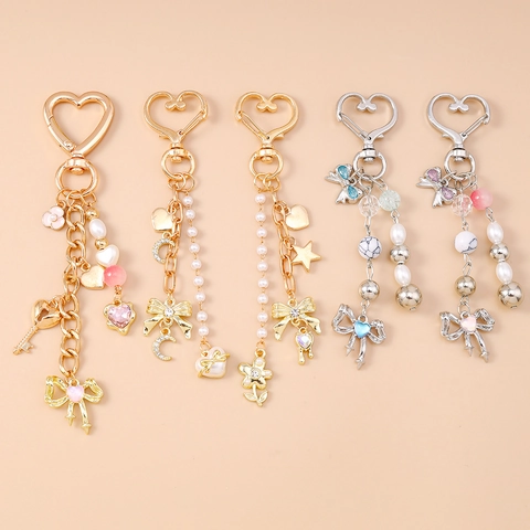Süßes Herz Schleife Künstliche Perle Künstliche Perlen Schlüsselanhänger Damen Legierung Strass Stern Mond Blume Tasche Anhänger Mode Schmuck Geschenk