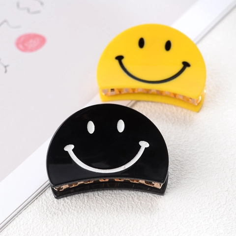 Damen Koreanisch Acryl Smiley Gesicht Haarkralle Einfach Geometrisch Halbkreis Haifischclip Täglich Haar Accessoires