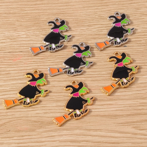 Ciondoli a Forma di Strega dei Cartoni Animati di Halloween su Manico di Scopa in Lega di Zinco Smalto a Goccia Accessori per Gioielli Fai-da-Te