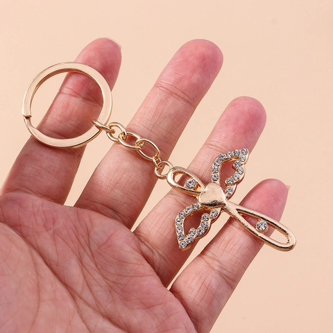 Christlicher Kreuz Schlüsselanhänger Zinklegierung Strass Herz Flügel Rucksack Anhänger Vergoldeter Luxus Religiöser Schmuck Geschenk