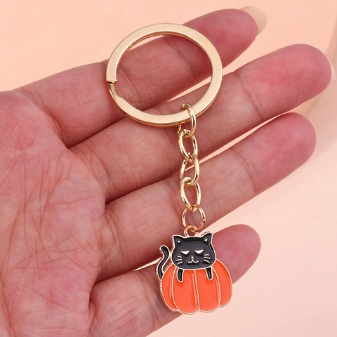 Halloween Keychain Creative Enamel Pumpkin Ghost Black Cat Pendant Metal Key Ring For Halloween Party Bag Charm Gift
