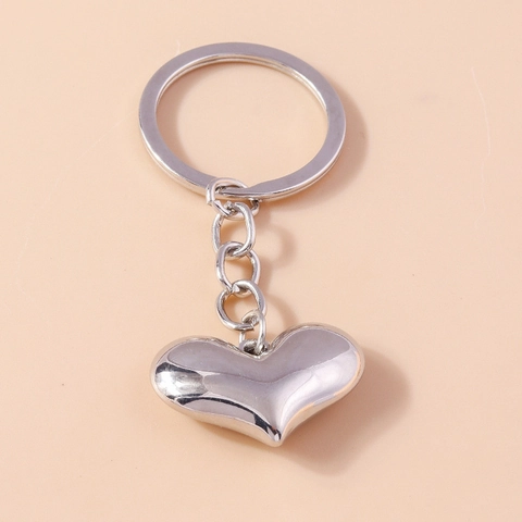 Minimalista Portachiavi a Cuore in Metallo Lucidato 3D Ciondolo per Borsa a Cuore Gioielli di Moda Anello Chiave per Coppie Oro Argento