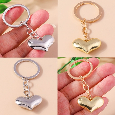 Minimalista Portachiavi a Cuore in Metallo Lucidato 3D Ciondolo per Borsa a Cuore Gioielli di Moda Anello Chiave per Coppie Oro Argento