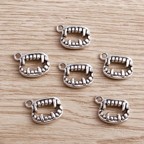 Vintage Halloween Vampire Teeth Fangs Alloy Charms For DIY Jewelry Making Antique Silver Pendants For Bracelet Necklace