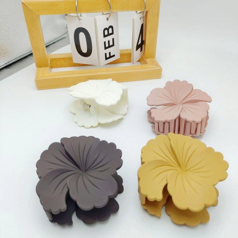 Matte Bloem Haarklem Tropische Florale Haai Clip Voor Dames Meisjes Strandvakantie Zoete Hars Haaraccessoires