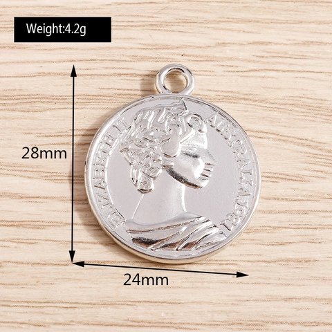Vintage Zinc Alloy Coin Pendants Elizabeth II Portrait Geometric Round Charms For DIY Jewelry Making Women Accessories