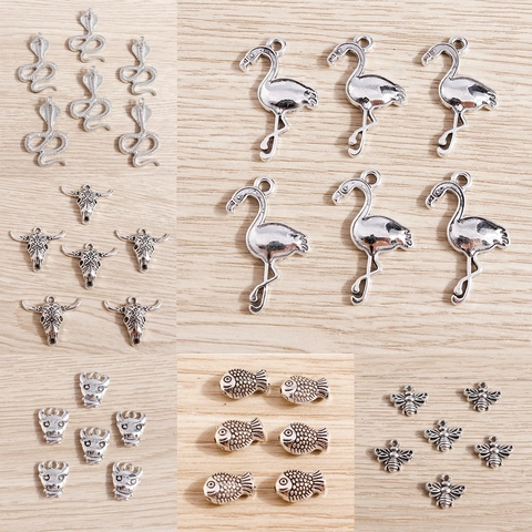 Vintage Alloy Animal Charms Snake Flamingo Bull Skull Fish Bee Pendants For DIY Jewelry Making Necklaces Accessories