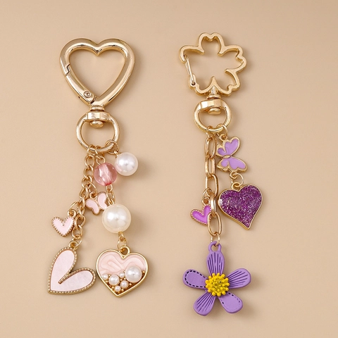 Mode Herz Blume Schmetterling Schlüsselanhänger Für Damen Zinklegierung Emaille Künstliche Perle Tasche Anhänger Geschenk Zubehör