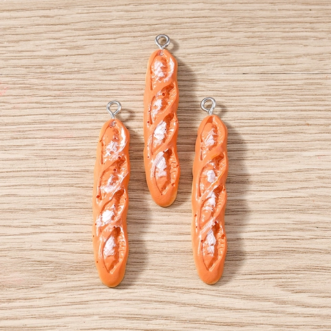 Simulation Bread Resin Pendants For DIY Jewelry Making Keychain Accessories Baguette Croissant Cake Tart Style Charms Decorative Handcrafted Materials