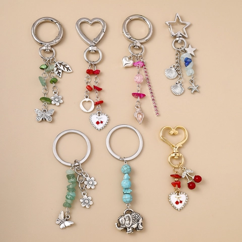 Llavero de Aleación Bohemio Con Dijes de Corazón Cereza Elefante Mariposa Diamantes de Imitación Esmalte Colgante de Bolso Vintage