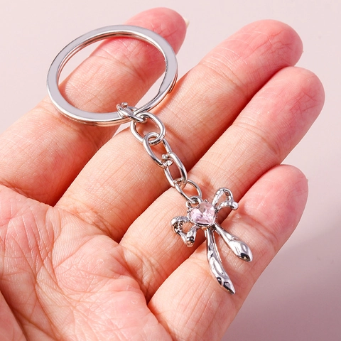 Portachiavi Fiocco in Lega di Moda Con Strass Cuore Rosa Delicato Anello Portachiavi in Metallo Pendente Zaino Regalo Donna