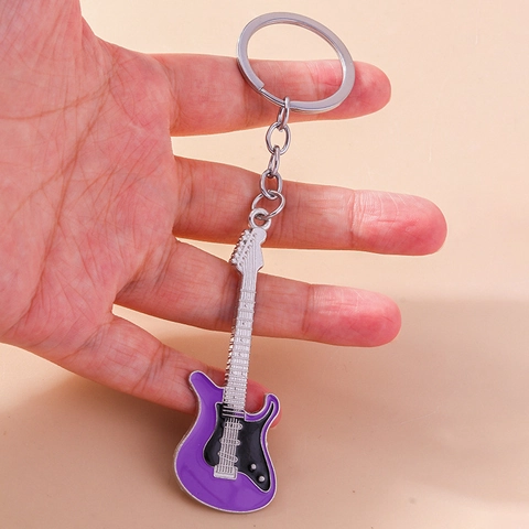 Kreativer E-Gitarre Schlüsselanhänger Zinklegierung Emaille Musikinstrument Anhänger Rucksack Ornament Musikliebhaber Geschenk