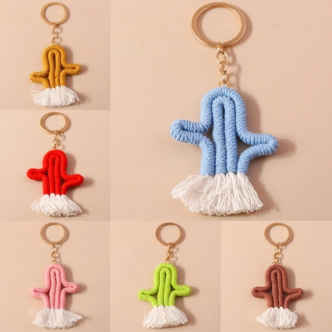 Porte-clés Cactus Tricoté en Corde de Coton Fait Main Avec Gland Pendentif de Sac Style Bohème Créatif Cadeau Femme Fille