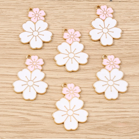 Ciondoli a Forma di Fiore di Ciliegio in Smalto Lega di Zinco Sakura Charms per Creazione Gioielli Fai-da-te Orecchini