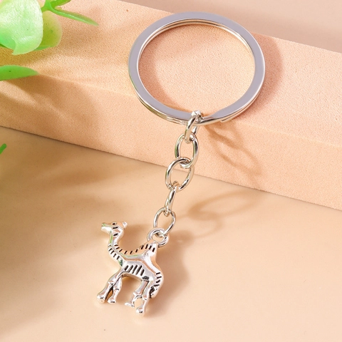 Vintage Zinc Alloy Animal Keychain Retro Silver Camel Elk Turtle Bull Head Skull Key Ring Backpack Pendant For Men Women