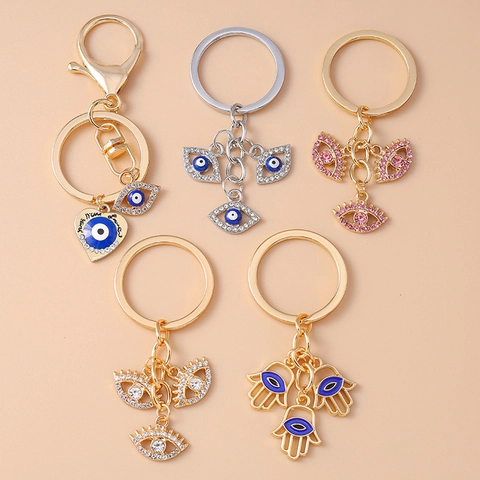 Trendy Zinc Alloy Evil Eye Hamsa Hand Keychain Rhinestone Heart Palm Pendant Personal Charm Jewelry Gift For Women Bags