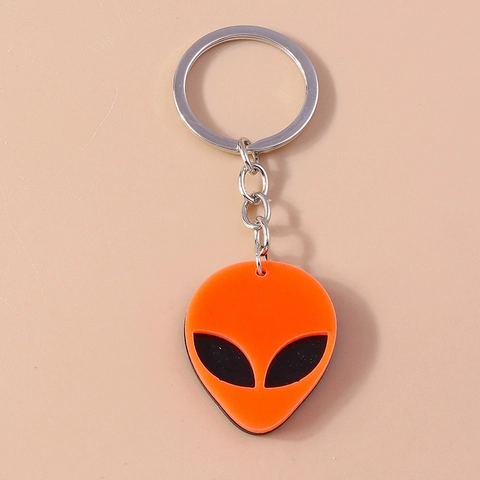 Creative Alien Head Keychain Personalized Cartoon Punk Style Pendant Accessory For Bag Keys Women Men Jewelry Ornament