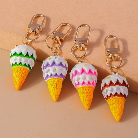 Süßer Cartoon Simulation Eiscreme Waffeltüte Schlüsselanhänger Harz Dessert Anhänger Gold Verschluss Tasche Charm Schmuck Zubehör