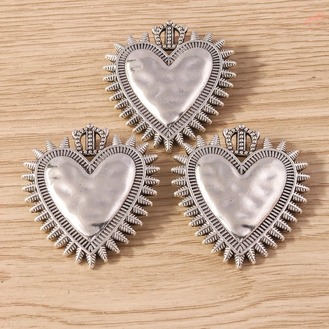 Retro Alloy Sacred Heart Crown Pendants Antique Silver Finish Vintage Religious Style Charms For DIY Jewelry Making Accessories