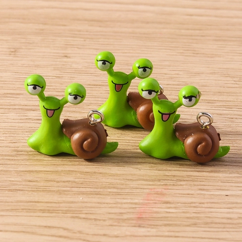 Süße Cartoon Schnecke Harz Anhänger Für DIY Schmuckherstellung Bunte Tier Mini Charms Mit Metallschlaufe Für Schlüsselanhänger