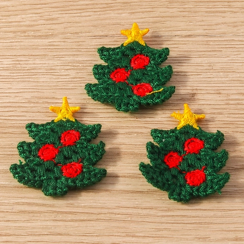 Serie Natalizia Toppe Ricamate a Maglia Babbo Natale Renna Forme di Albero Accessori per Cucito Fai da Te Decorazioni Festive
