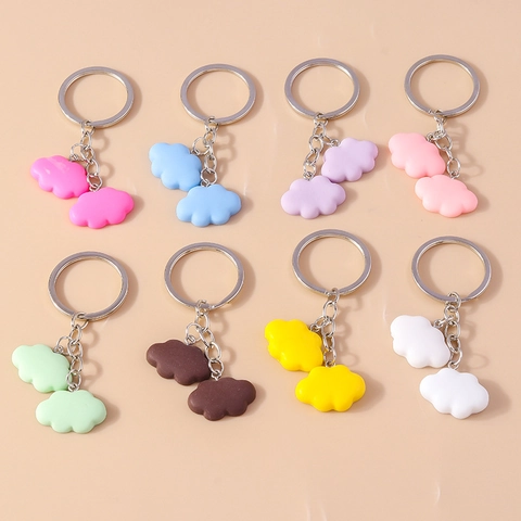 Cute Resin Double Cloud Pendant Keychain Cartoon Matte Texture Alloy Metal Ring Backpack Bag Hanging Charm Decorative Gift
