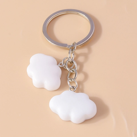 Cute Resin Double Cloud Pendant Keychain Cartoon Matte Texture Alloy Metal Ring Backpack Bag Hanging Charm Decorative Gift