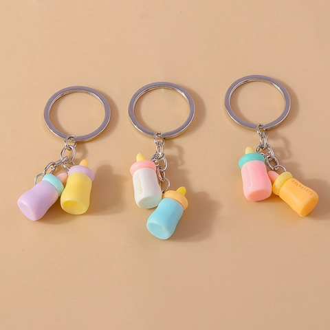 Creative Cute Milk Bottle Keychain Resin 3D Simulation Feeding Bottle Pendant Macaron Colors Bag Hanging Jewelry Gift Women Kids