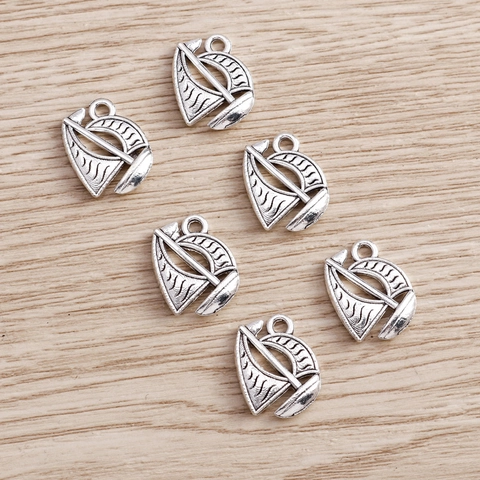 Vintage Legering Zeilboot Hangers Voor DIY Sieraden Maken Zilverkleurige Boot Vorm Charms Voor Ketting Armband Handgemaakt Accessoire