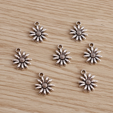 Ciondoli a Margherita Vintage in Lega Argentata Charms Floreali Per Creazione Gioielli DIY Accessori Artigianali