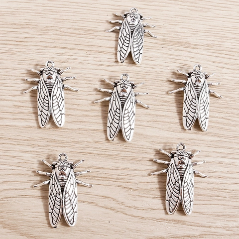 Vintage Cicada Insekten Anhänger Aus Galvanisierter Zinklegierung In Antiksilber Für Schmuckherstellung Distressed Charms