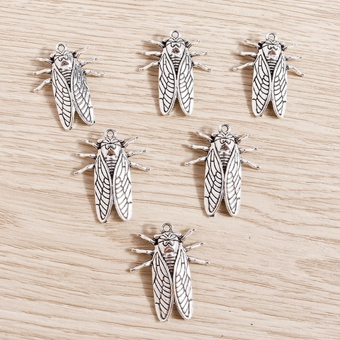 Vintage Cicada Insekten Anhänger Aus Galvanisierter Zinklegierung In Antiksilber Für Schmuckherstellung Distressed Charms