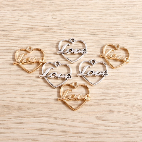 Romantici Ciondoli in Lega con Lettera d'Amore a Cuore Svuotati a Forma di Cuore Fai-da-Te per Creazione di Gioielli Charms Galvanizzati per Donne