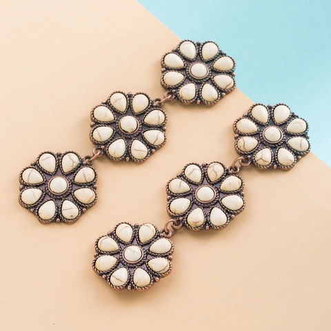Vintage Bohemian Three-Layer Flower Dangle Earrings Bronze Alloy White Turquoise Ethnic Geometric Drop Earrings For Women