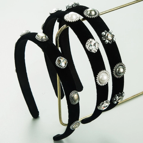 French Baroque Velvet Headband For Women Elegant Thin Side Rhinestone Imitation Artificial Pearl Floral Hair Band Vintage Hair Accessories