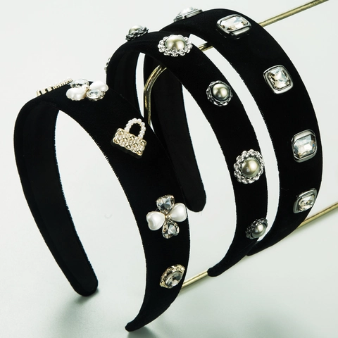 Cerchietto in Velluto Nero Stile Barocco Francese Con Künstliche Perle Strass Elegante Ciondolo a Forma di Borsa per Donna Gioielli