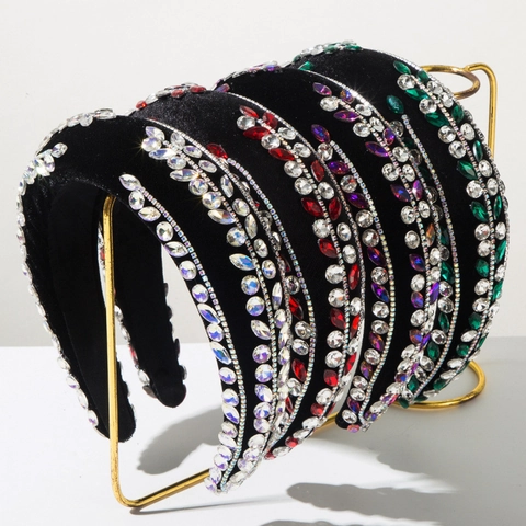 Baroque Vintage Padded Headband For Women Luxury Velvet Rhinestone Hair Band Retro Wide Headwear For Party Wedding Daily Accessory