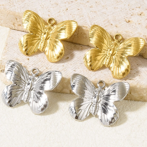 Ciondolo a Farfalla in Acciaio Inossidabile 304 per Collana Bracciale DIY Colore Oro Acciaio Forma Insetto Charms Gioielli Donna
