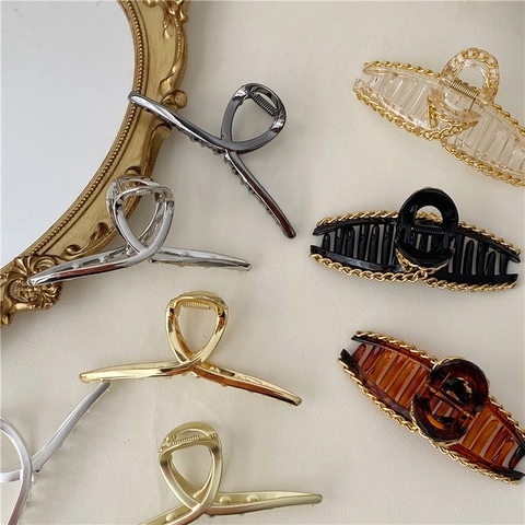 Pince à Cheveux en Alliage Minimaliste pour Femmes Style Coréen Géométrique en Métal Croisé Accessoires de Coiffure Antidérapants